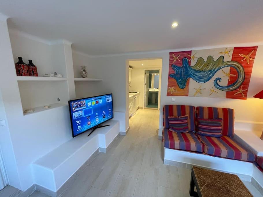 Studio With Private Swimming Pool And Garden Cascais Luaran gambar