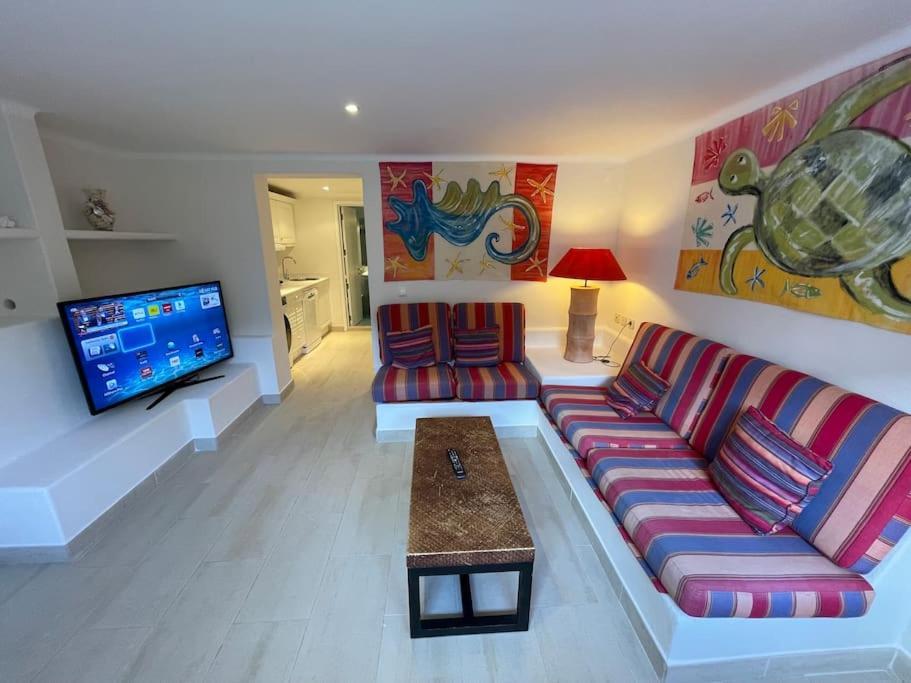 Studio With Private Swimming Pool And Garden Cascais Luaran gambar